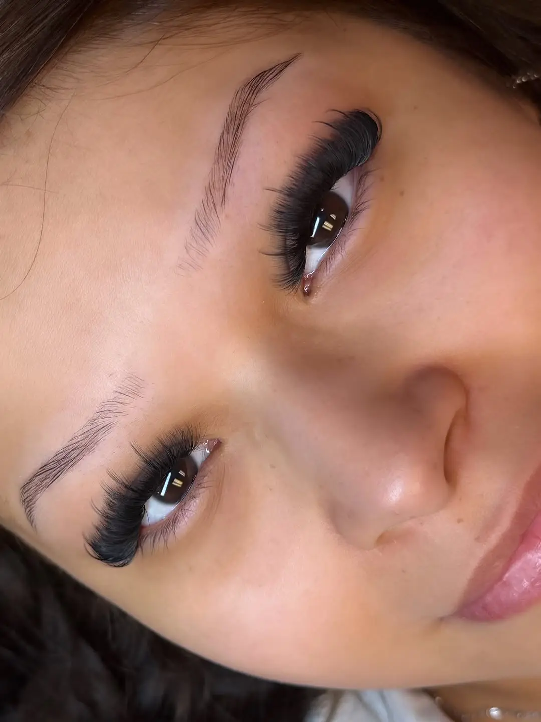 Wispy lash set by Lashes By Elma